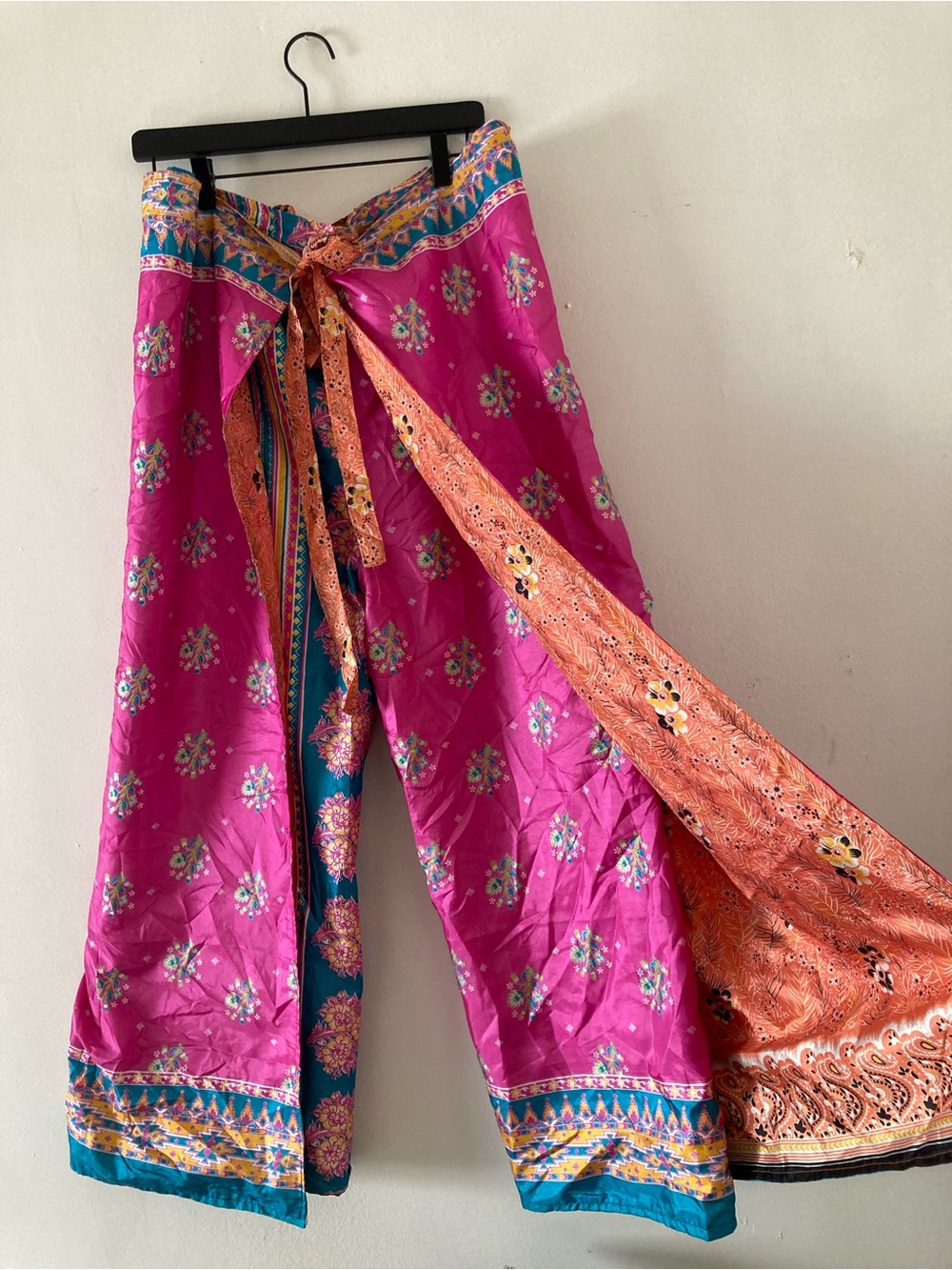Urban Nomad coral and pink floral print Wrap reversible pants - Picture 3 of 7